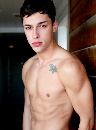 Hayden Brier - Gay Porn Model